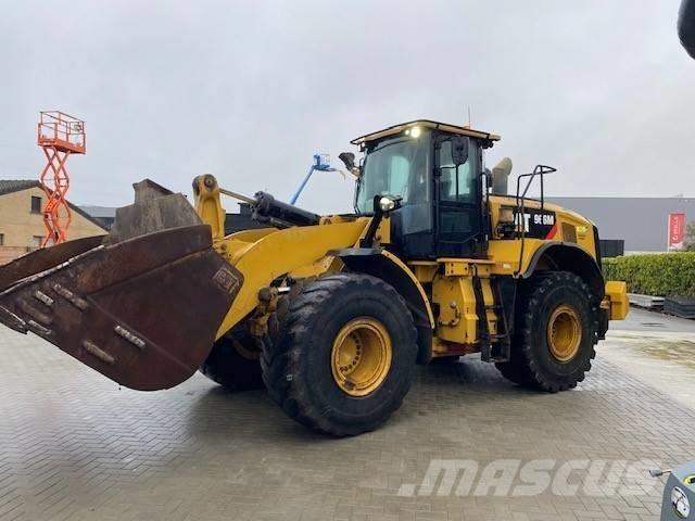 CAT 966 M Chargeuse sur pneus