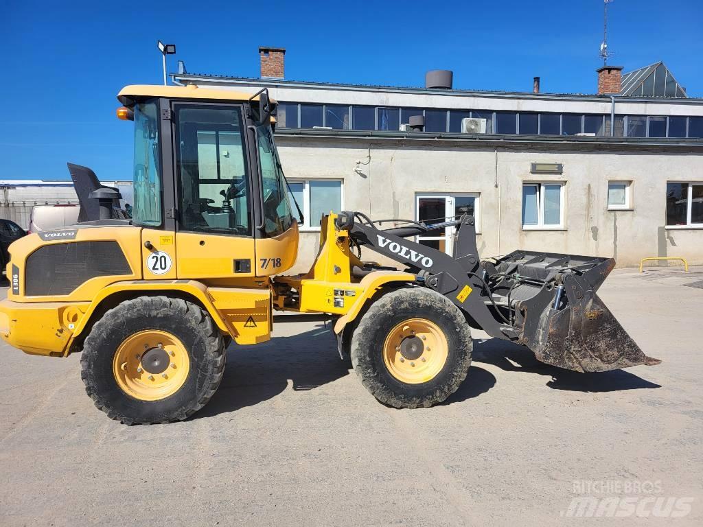 Volvo L 30 G Chargeuse sur pneus