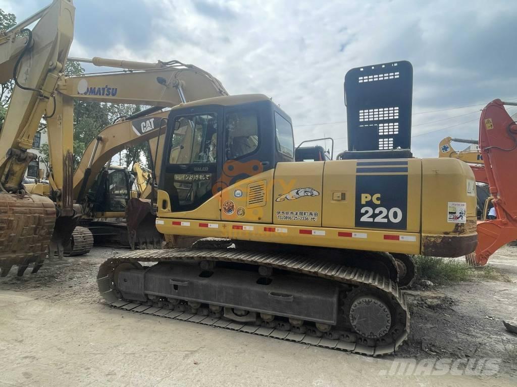 Komatsu PC 220-7 Pelle sur chenilles