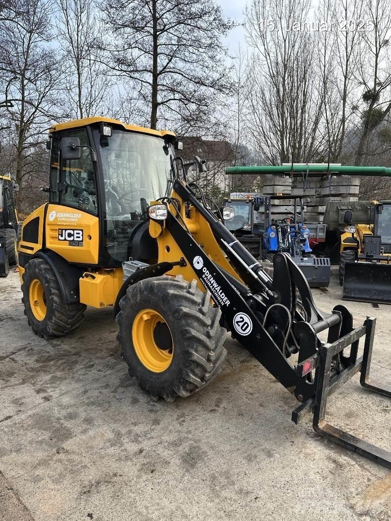 JCB 407 Chargeuse sur pneus