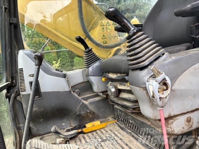 Komatsu PC 210 Pelle sur chenilles