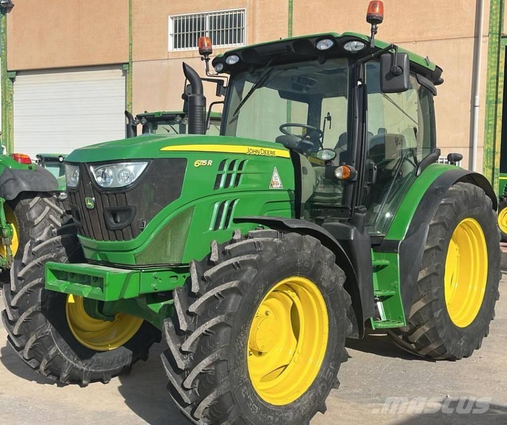 John Deere 6115 R Tracteur