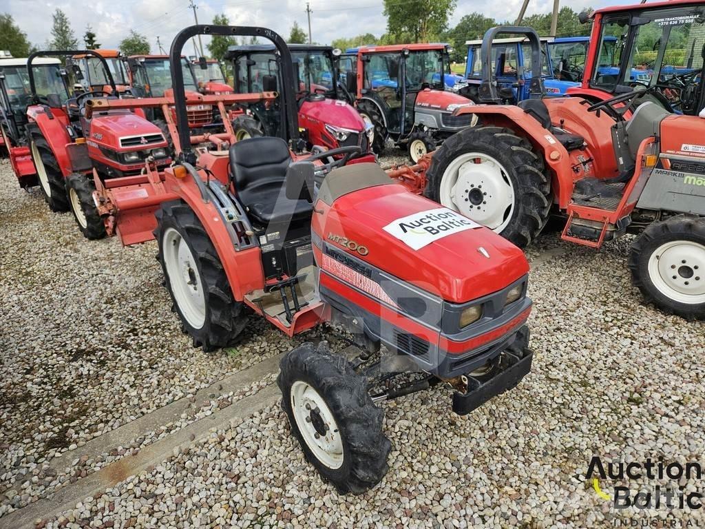 Mitsubishi MT200 Tracteur