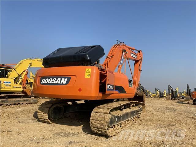 Doosan DH300 Pelle sur chenilles