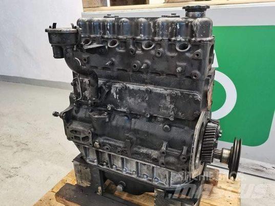 Isuzu C240 engine Moteur