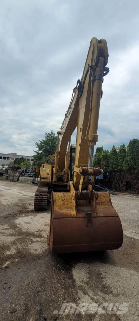 CAT 318 B LN Pelle sur chenilles