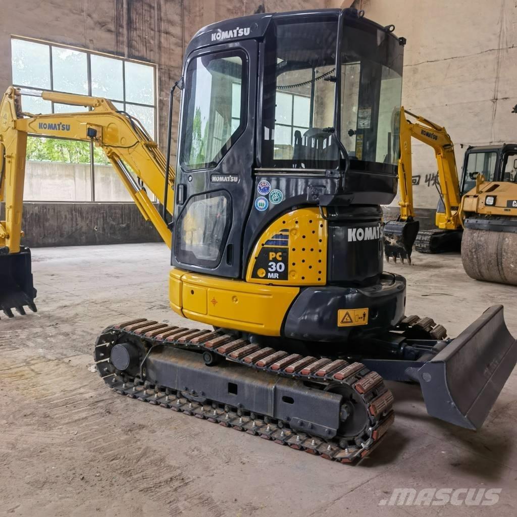 Komatsu PC30 Pelle sur chenilles