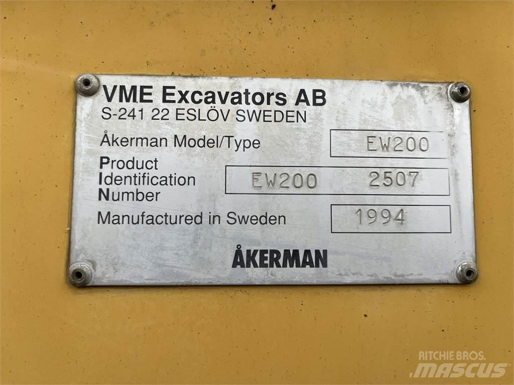 Åkerman EW200 4X4 Pelle sur pneus