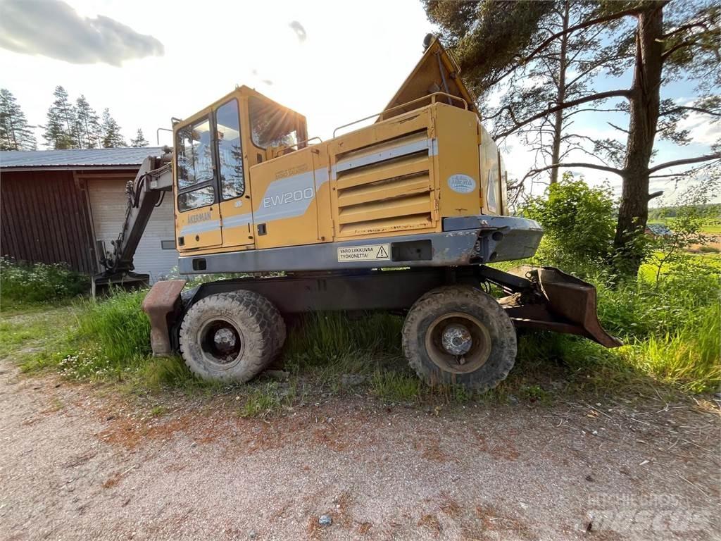 Åkerman EW200 4X4 Pelle sur pneus