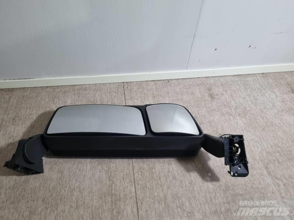 Mercedes-Benz MP4 Châssis et suspension