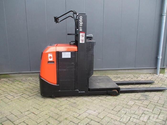 Toyota OSE 100W Préparateur de commande au sol