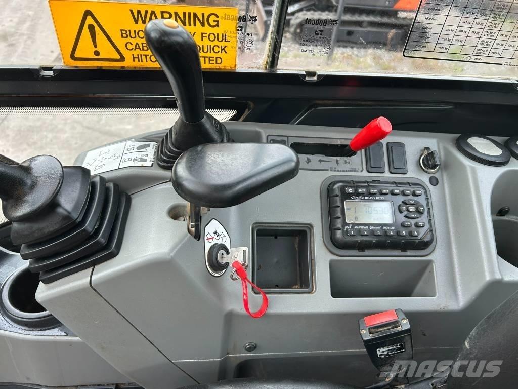 Doosan DX 27 Z Mini pelle < 7t