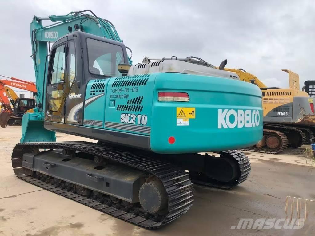 Kobelco SK 210 Pelle sur chenilles