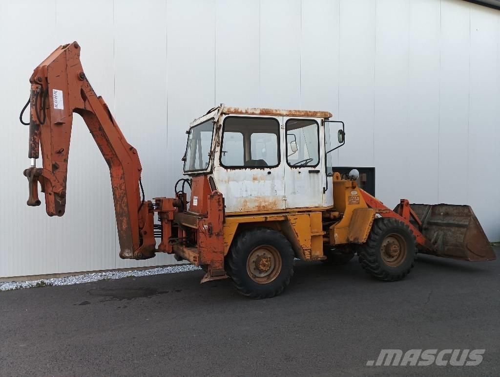 Schaeff SKB 902 Tractopelle
