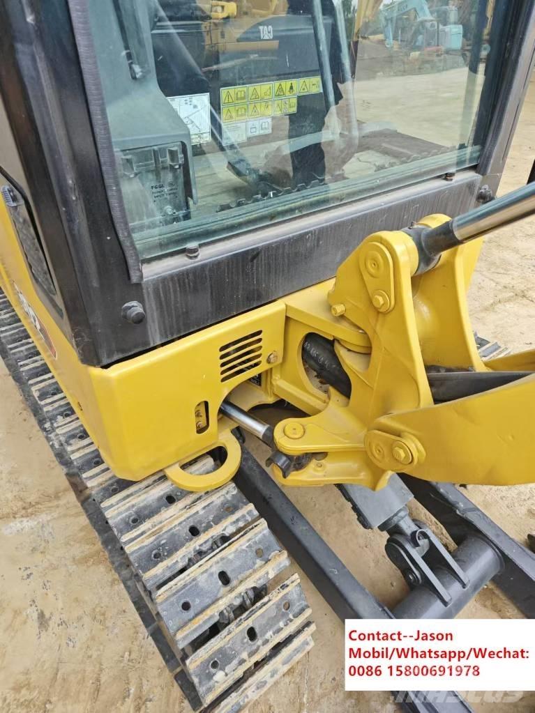 CAT 302CR Mini pelle < 7t