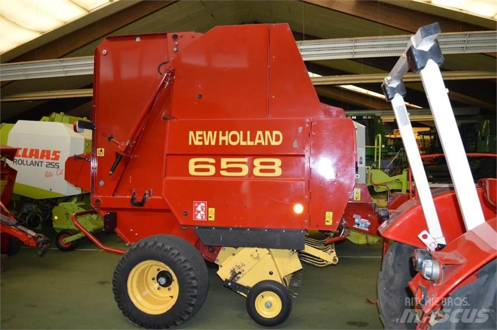 New Holland 658 Presse à balle ronde