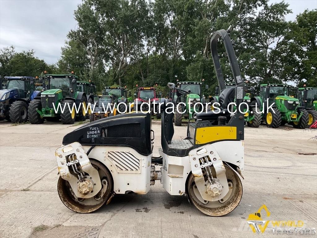 Bomag BW 120 AD-4 Rouleaux tandem