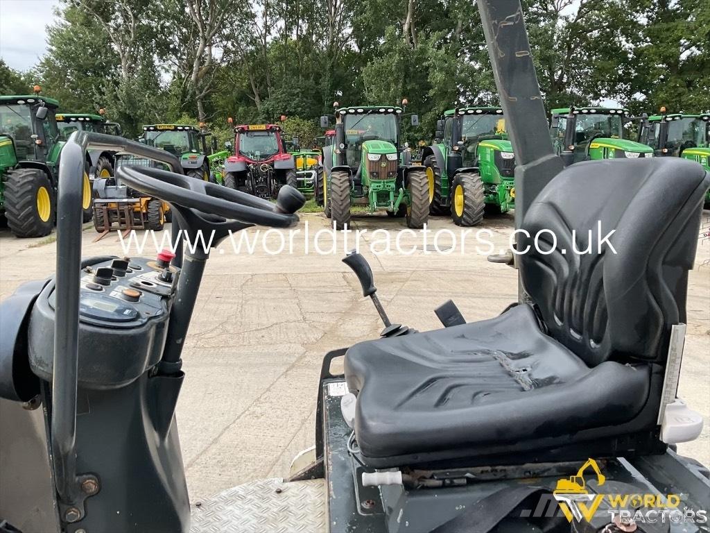 Bomag BW 120 AD-4 Rouleaux tandem