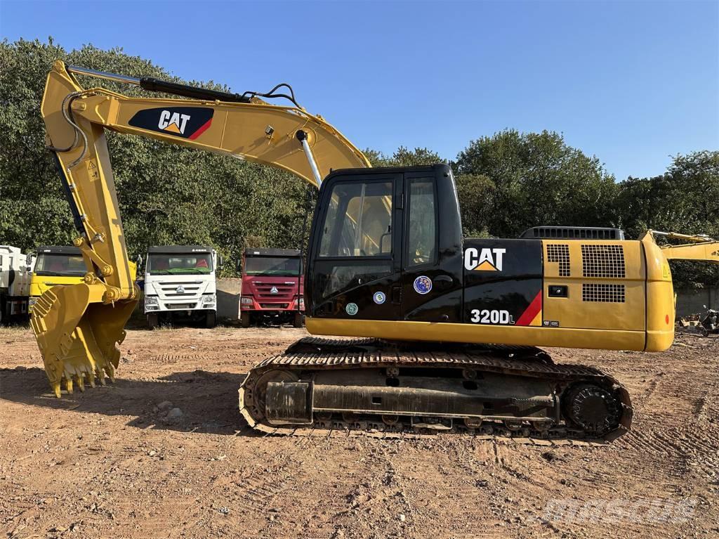CAT 320 D Pelle sur chenilles
