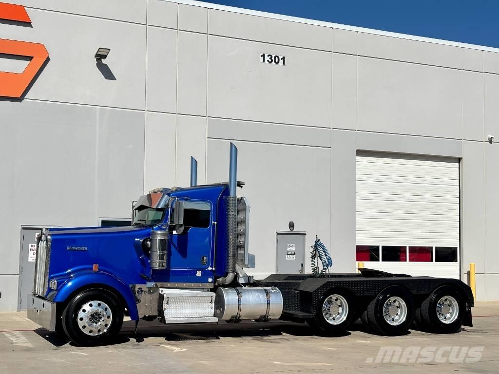 Kenworth W900 Tracteur routier