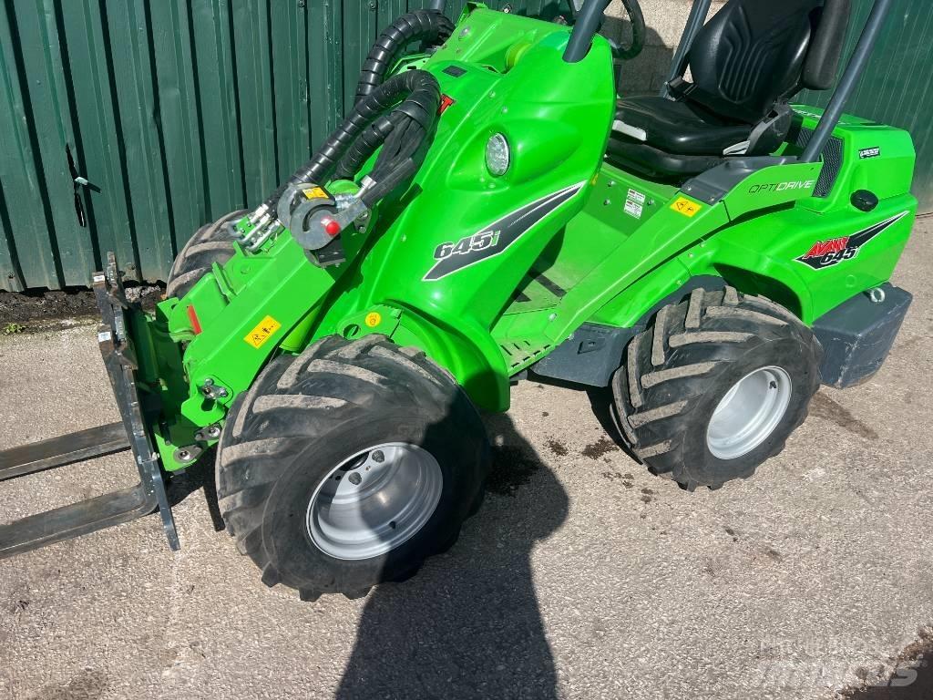 Avant 645 i Chargeuse sur pneus