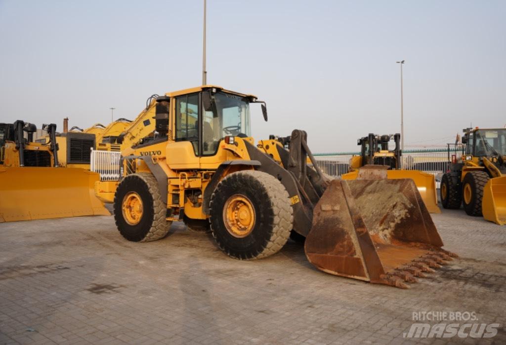 Volvo L 120 F Chargeuse sur pneus