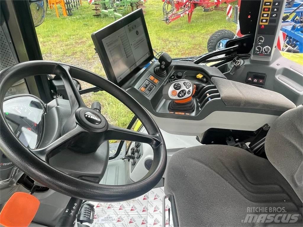 CLAAS Arion 660 Tracteur