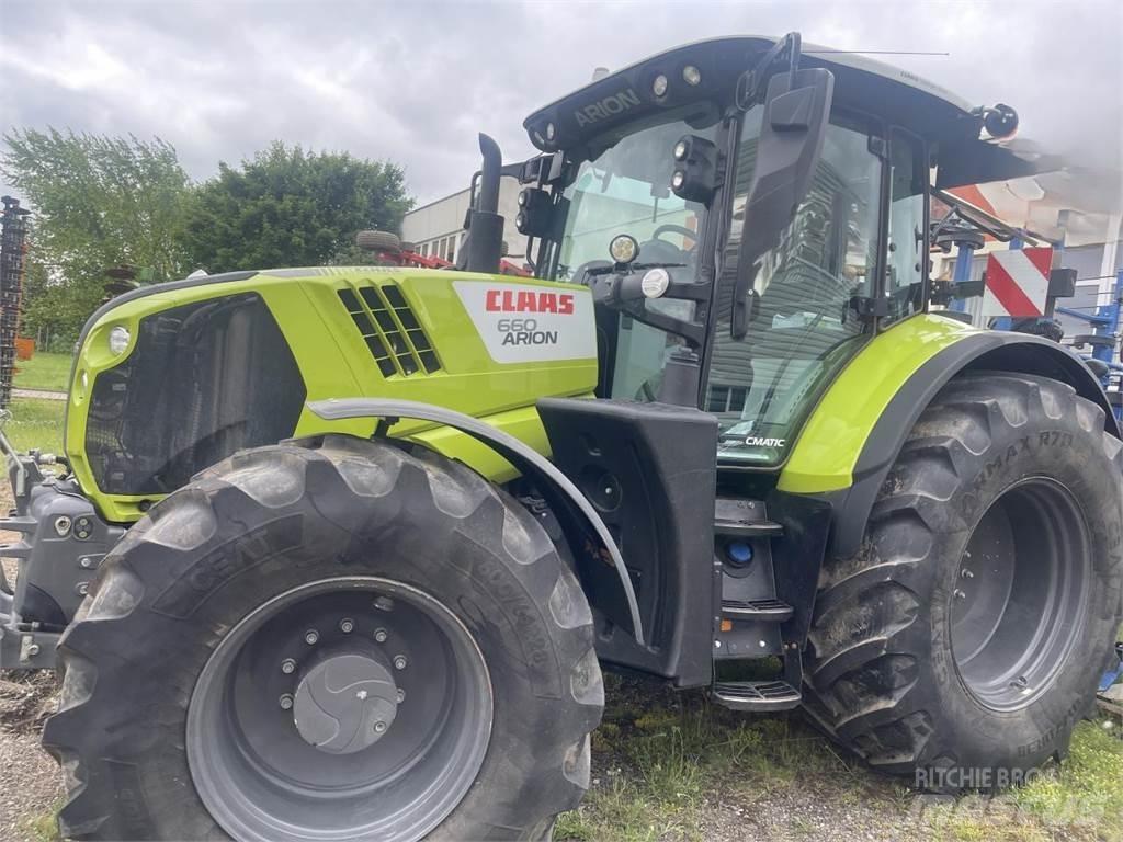 CLAAS Arion 660 Tracteur