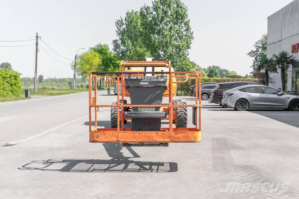 JLG 460 SJ Nacelles télescopiques