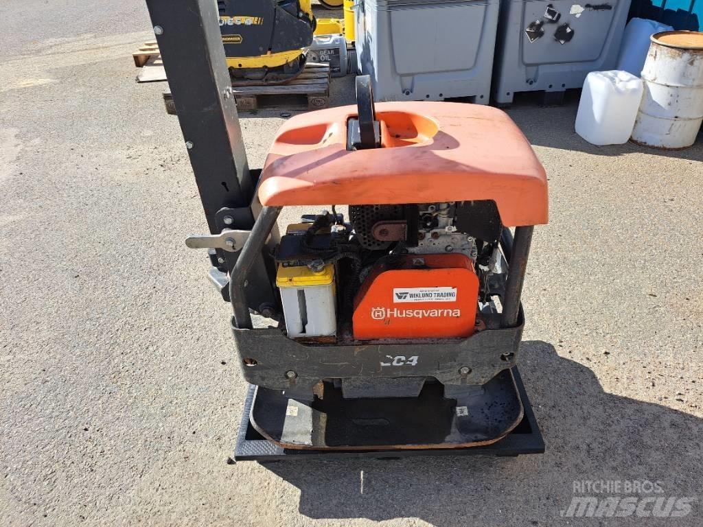 Husqvarna LG 204 Plaque vibrante