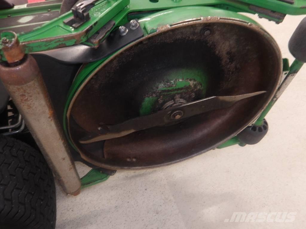 John Deere 9009 A Tondeuses de roughs et semi-roughs