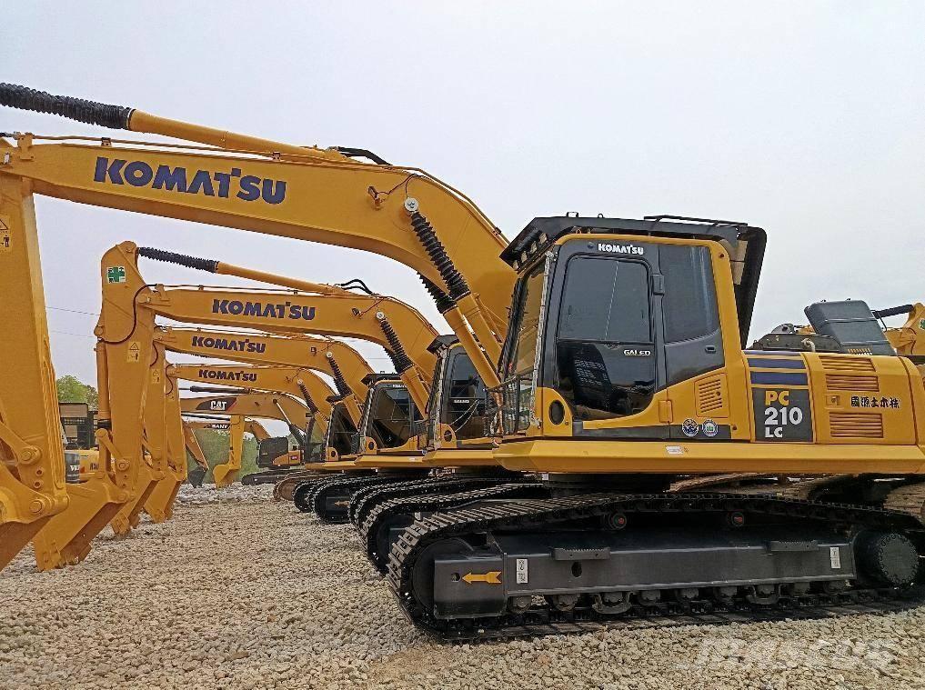Komatsu PC 210 Pelle sur chenilles