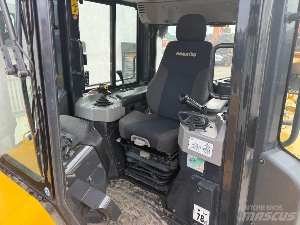 Komatsu D 71P Xi-24 Bouteurs sur chenilles
