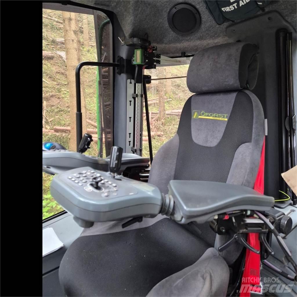 John Deere 1270 G Abatteuse