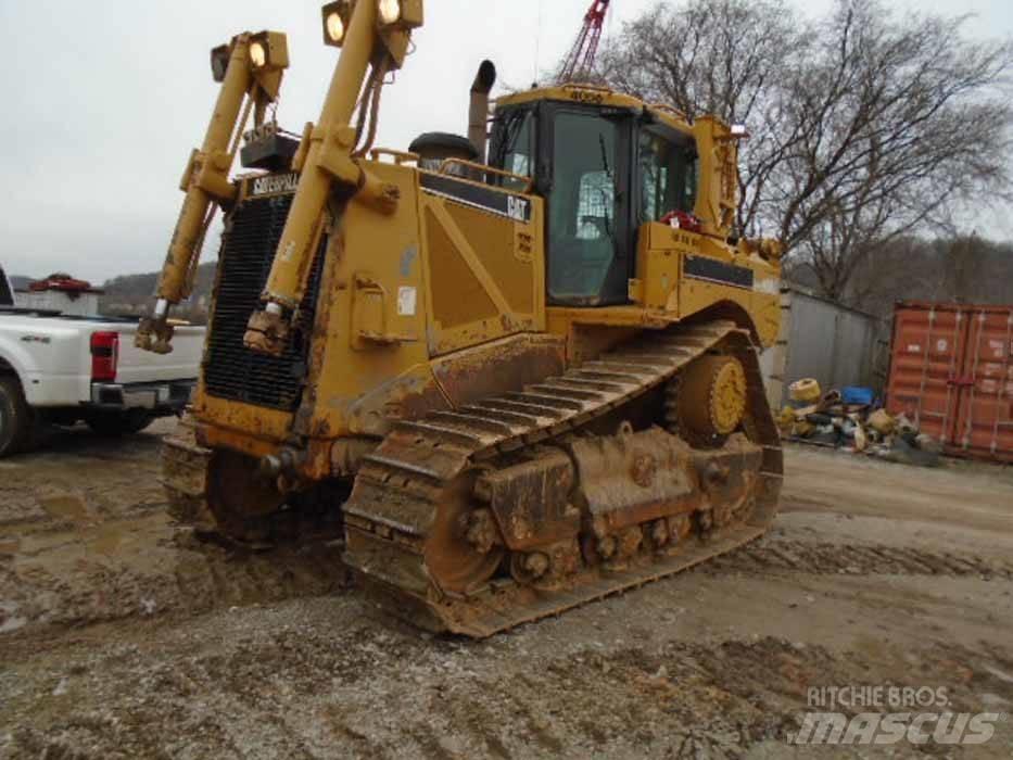 CAT D 8 T Bouteurs sur chenilles