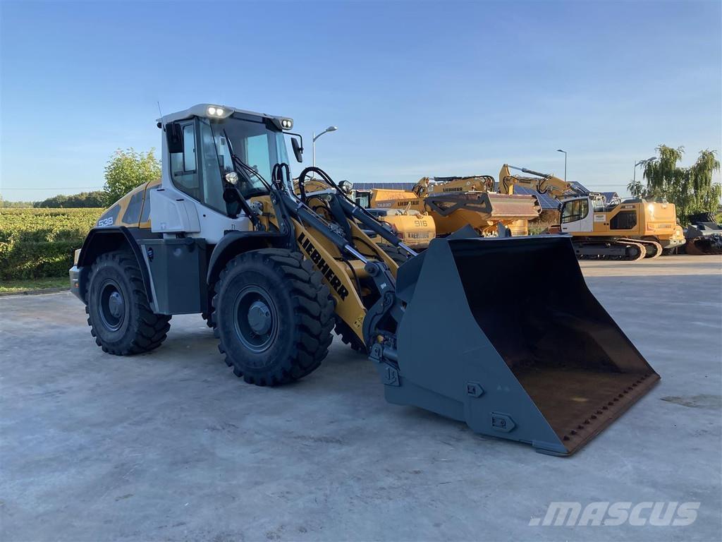 Liebherr L 538 Chargeuse sur pneus
