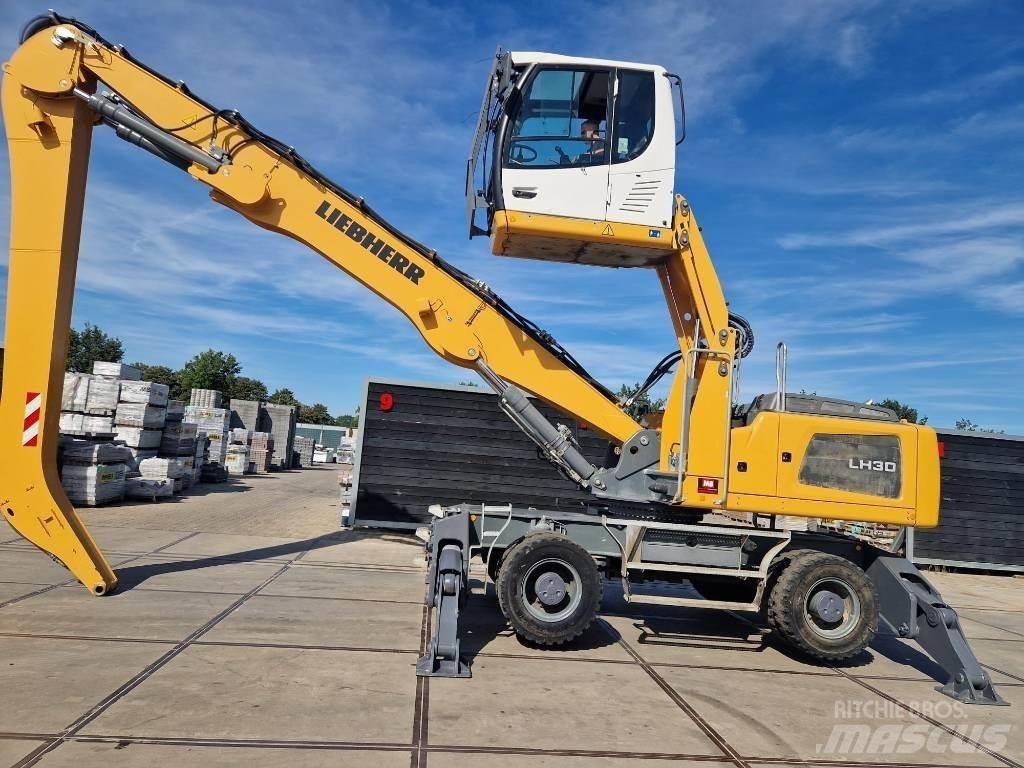 Liebherr LH 30 M Pelle à déchets