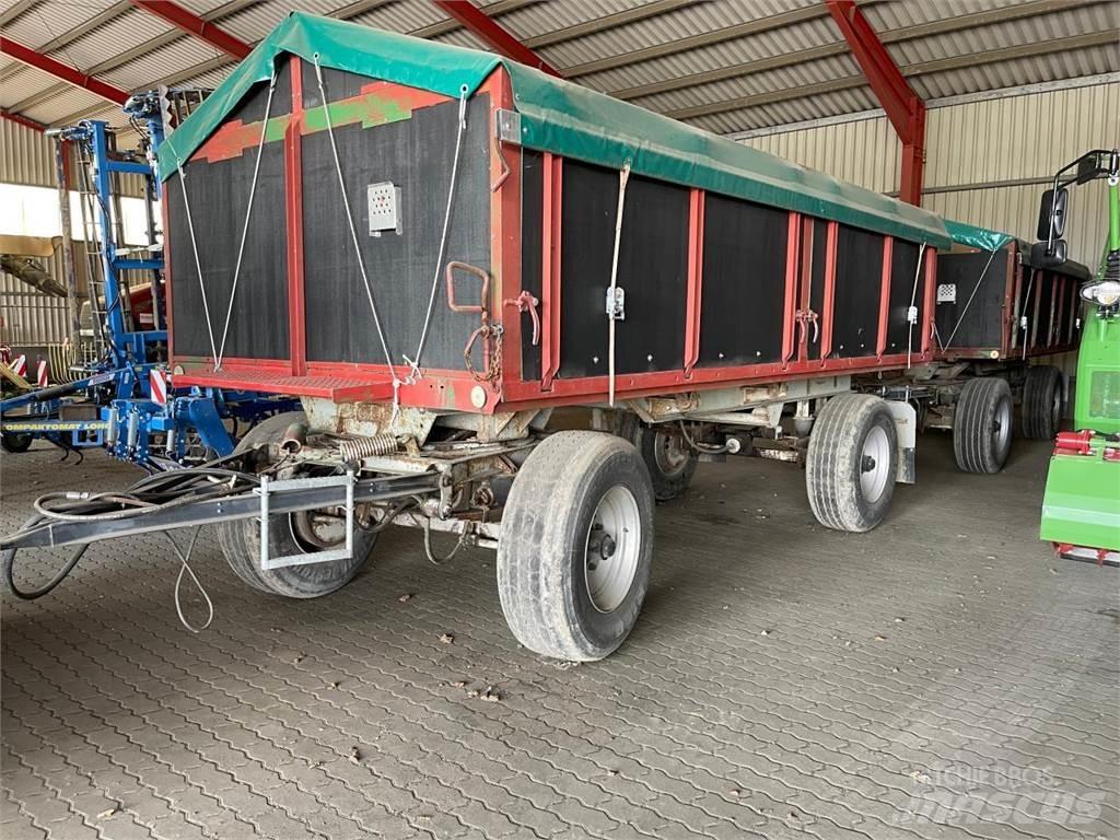 Fortschritt HW 80 Remorque benne