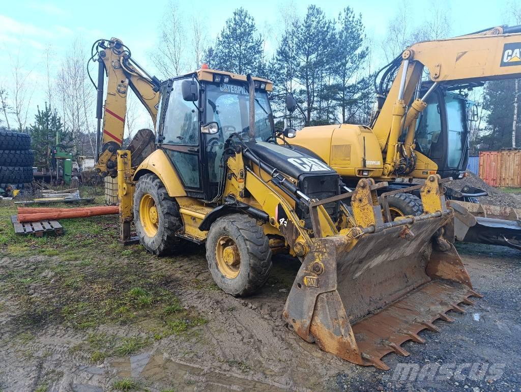 CAT 432 E 4x4 Tractopelle