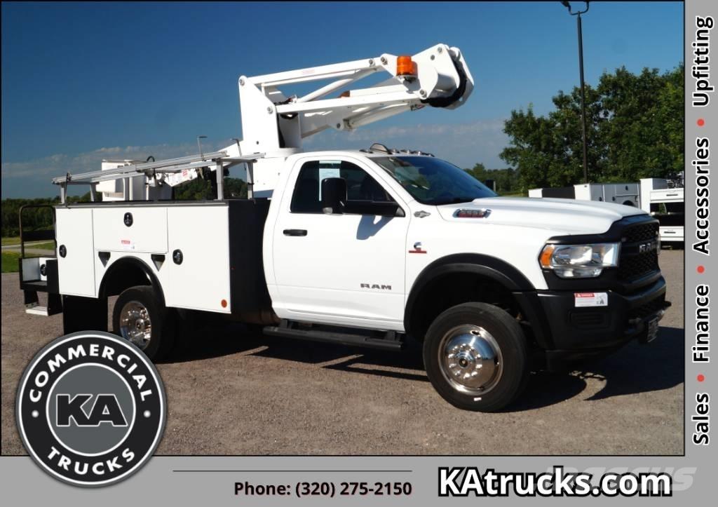 RAM 5500 TRADESMAN Camion nacelle
