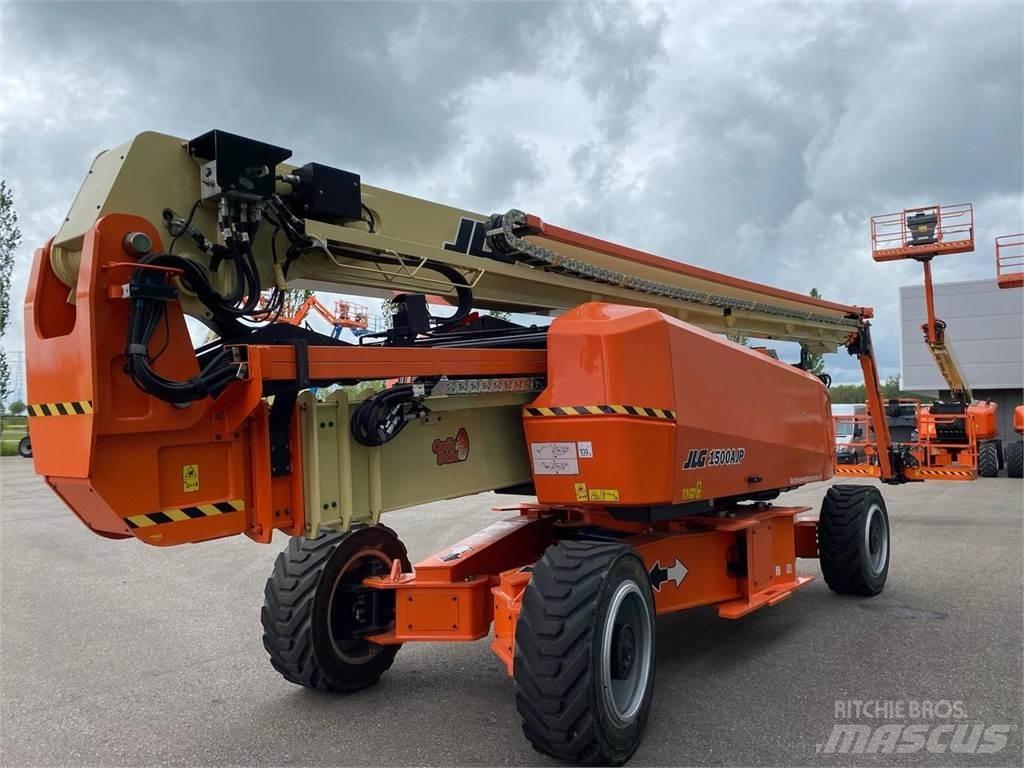 JLG 1500AJP Nacelles articulées