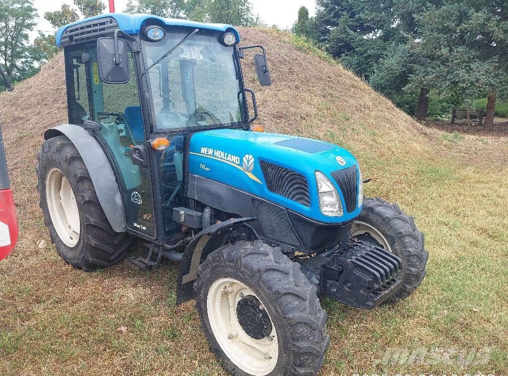 New Holland T4.85F Tracteur