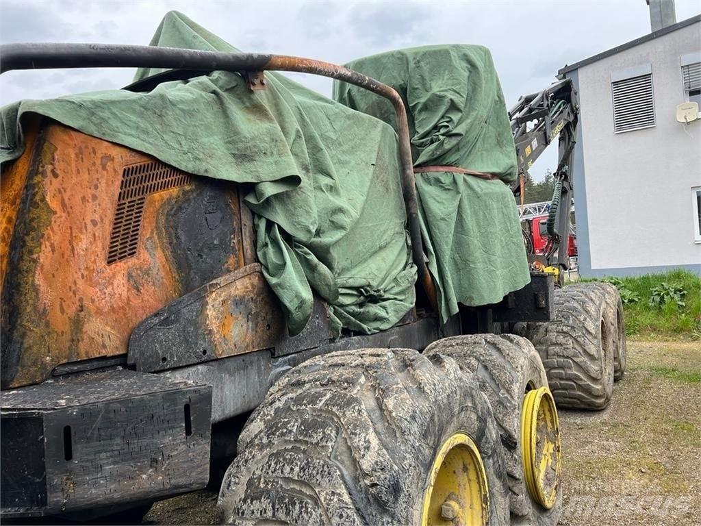 John Deere 1270G Abatteuse