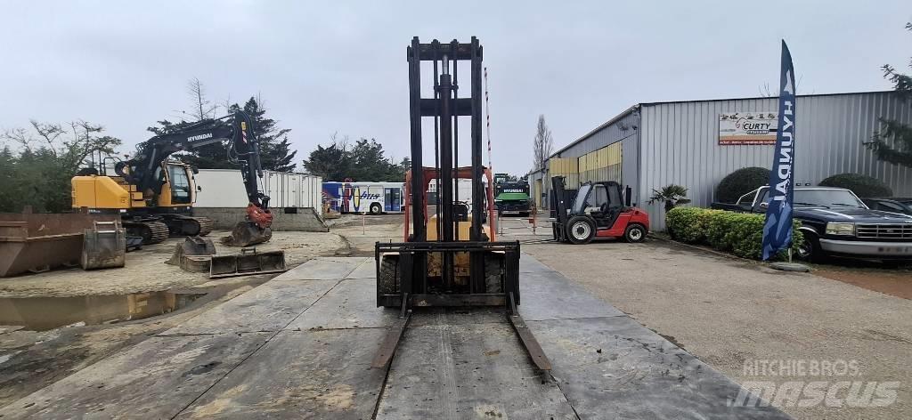 Hyster F7060DPJ Chariots diesel