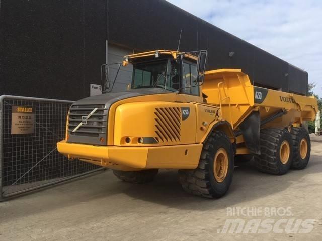 Volvo A25D Tombereau articulé
