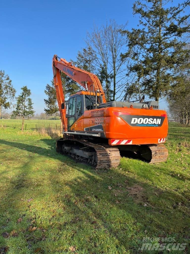 Doosan Dx225-5 Pelle longue portée