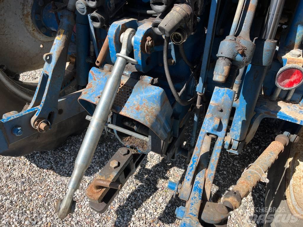 Ford 8210 Force III Tracteur