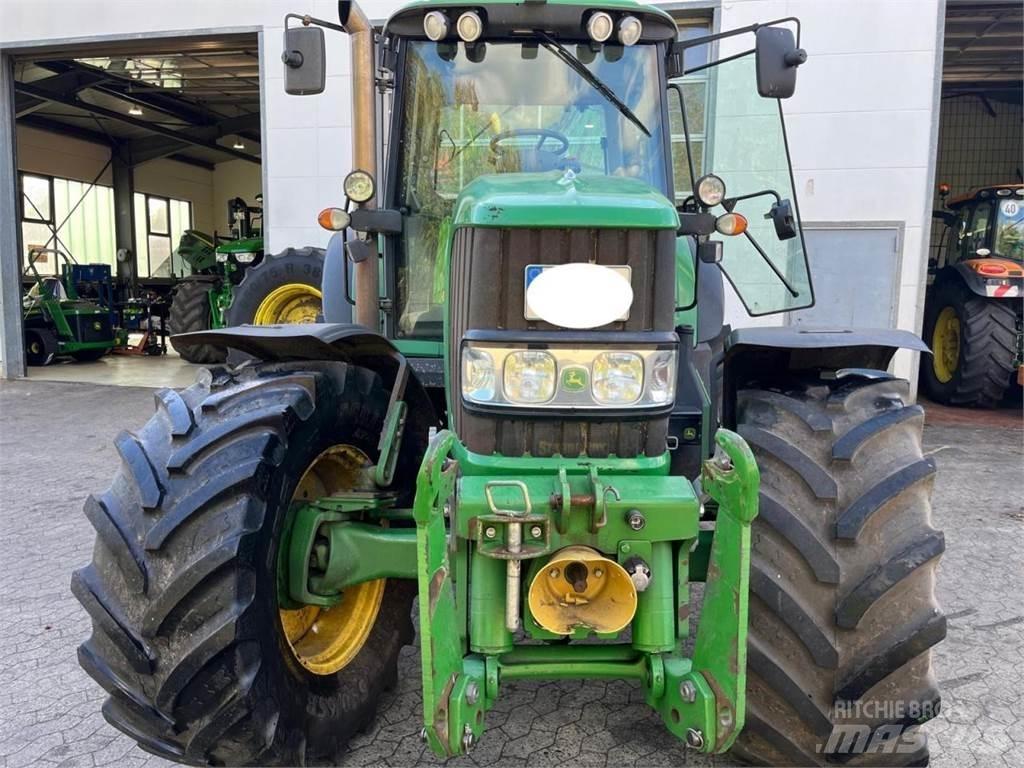 John Deere 6830 AP Tracteur