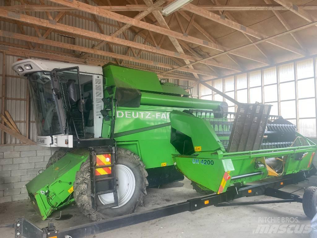 Deutz 5465 H Moissonneuse batteuse