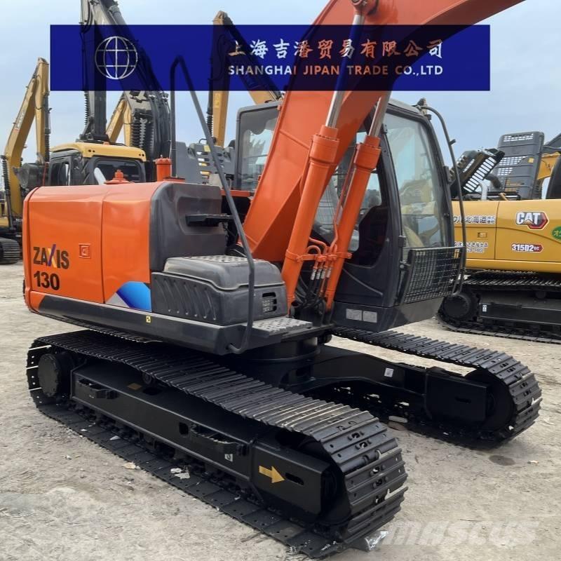 Hitachi ZX 130 Pelle sur chenilles